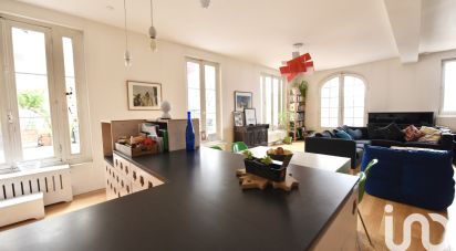 Loft 4 rooms of 98 m² in Montreuil (93100)