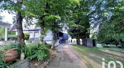 House 9 rooms of 330 m² in Rambouillet (78120)