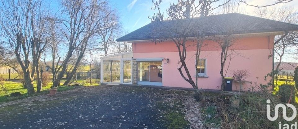 Maison de village 10 pièces de 317 m² à Crosey-le-Grand (25340)