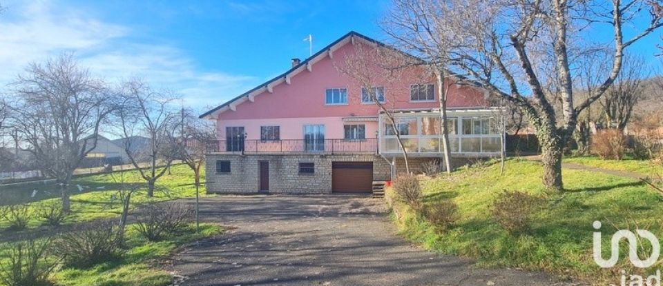 Maison de village 10 pièces de 317 m² à Crosey-le-Grand (25340)