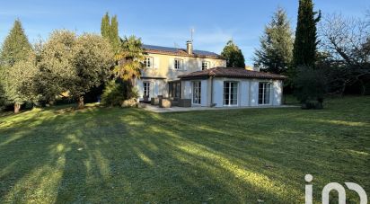 Mansion 10 rooms of 212 m² in Chauvigny (86300)