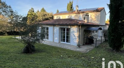 Mansion 10 rooms of 212 m² in Chauvigny (86300)