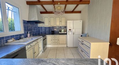 Traditional house 7 rooms of 140 m² in Carcassonne (11000)