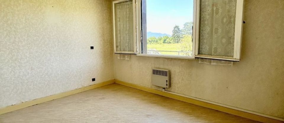 Maison 5 pièces de 128 m² à Chatte (38160)