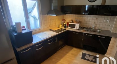 Apartment 4 rooms of 84 m² in Nemours (77140)