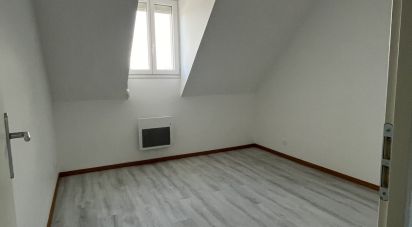 House 5 rooms of 101 m² in Sainte-Geneviève (60730)