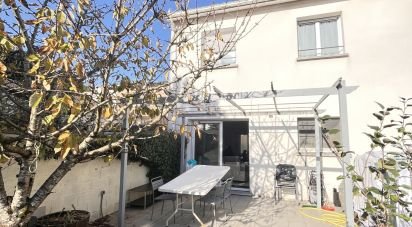 Town house 5 rooms of 104 m² in Bègles (33130)