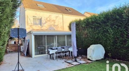 House 6 rooms of 130 m² in Saint-Pierre-du-Perray (91280)