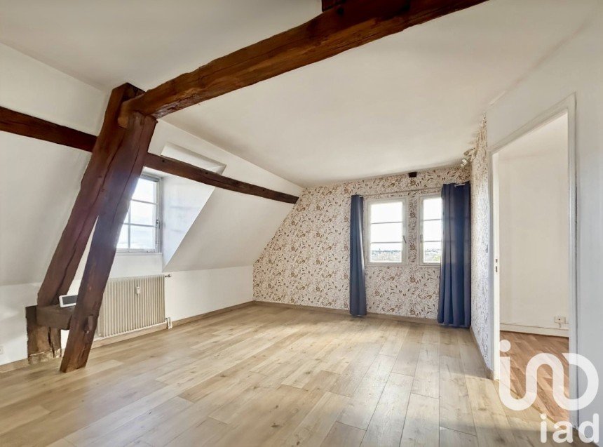 Apartment 2 rooms of 35 m² in Chartres (28000)