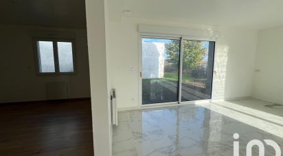 Maison 4 pièces de 73 m² à Pannes (45700)