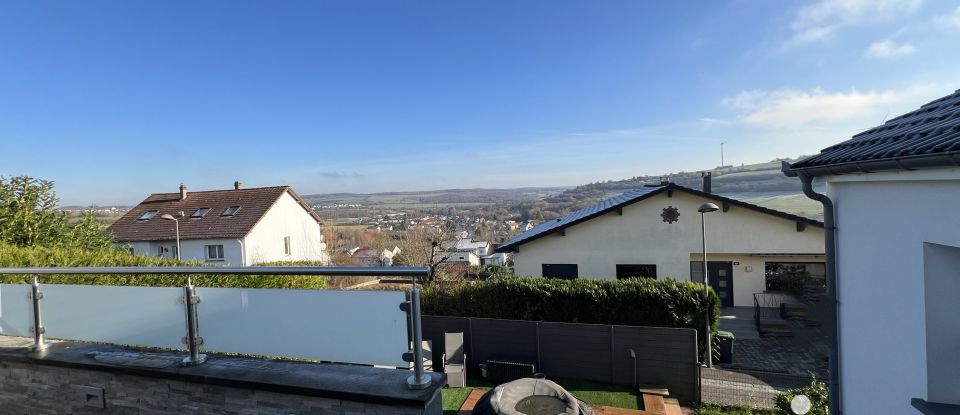 House 6 rooms of 119 m² in Bousbach (57460)