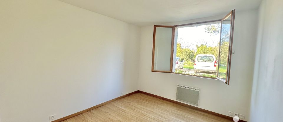 Maison de campagne 5 pièces de 91 m² à Septfonds (82240)