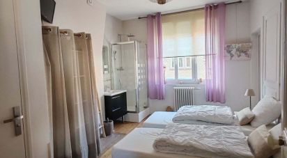 House 8 rooms of 158 m² in Amiens (80090)