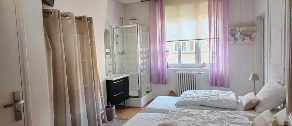 House 8 rooms of 158 m² in Amiens (80090)