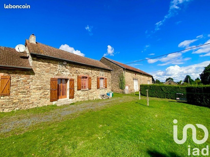 Ferme 4 pièces de 78 m² à Saint-Yrieix-la-Perche (87500)