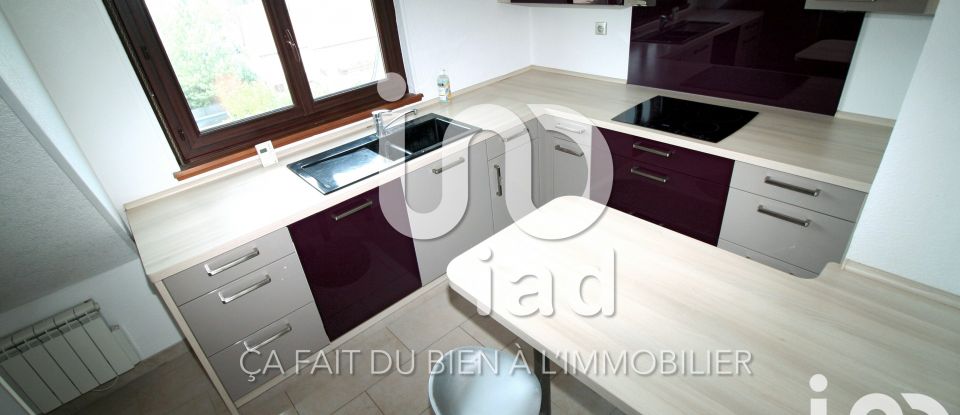 Duplex 3 rooms of 103 m² in Colmar (68000)