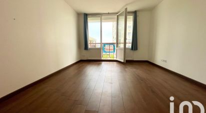 Apartment 3 rooms of 62 m² in Nantes (44100)