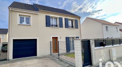 Maison 5 pièces de 112 m² à Fontenay-Trésigny (77610)