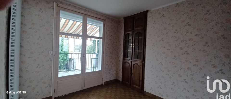 Town house 5 rooms of 81 m² in Ploërmel (56800)