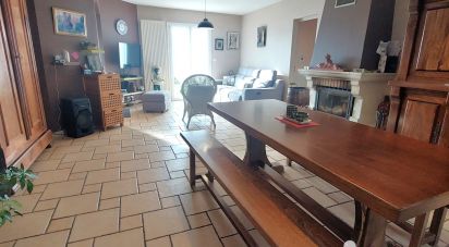 House 6 rooms of 145 m² in Geneston (44140)