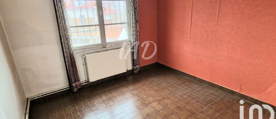 Traditional house 5 rooms of 119 m² in Antony (92160)