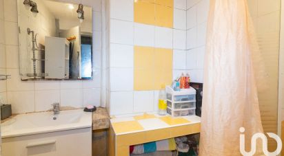 Appartement 3 pièces de 53 m² à Lyon (69008)