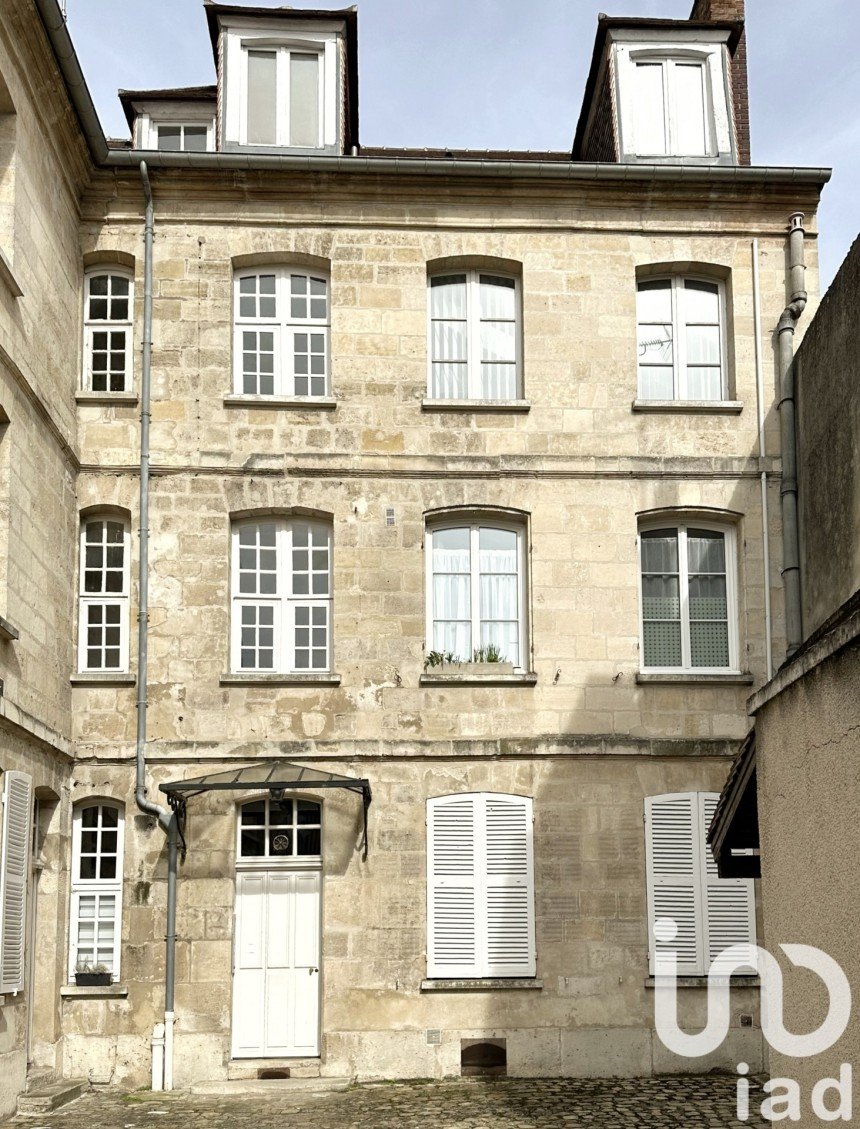 Apartment 3 rooms of 60 m² in Compiègne (60200)