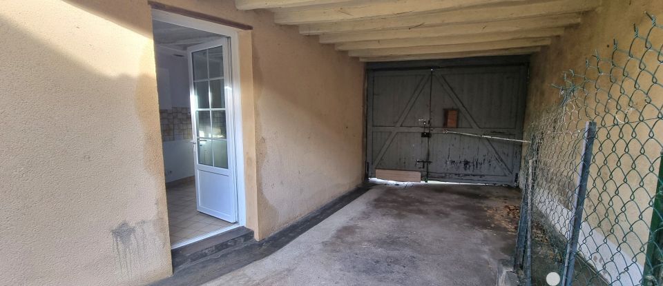 Maison de ville 5 pièces de 90 m² à DOUÉ EN ANJOU (49700)