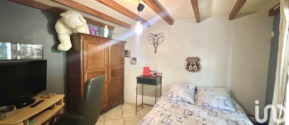 House 6 rooms of 155 m² in Courthézon (84350)