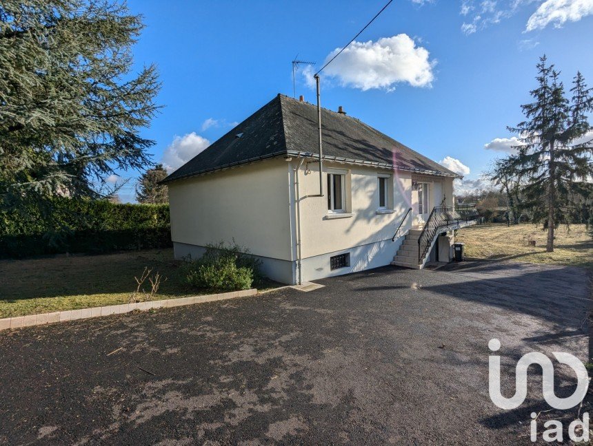 House 6 rooms of 83 m² in Bourgueil (37140)