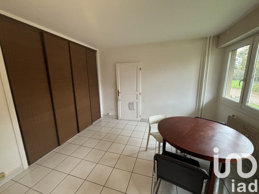 Appartement 5 pièces de 106 m² à Chalon-sur-Saône (71100)