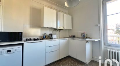 Appartement 2 pièces de 63 m² à Reims (51100)