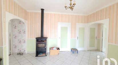 House 4 rooms of 133 m² in Saint-Maixent-l'École (79400)