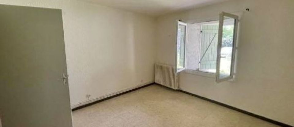 Maison 6 pièces de 195 m² à Alès (30100)