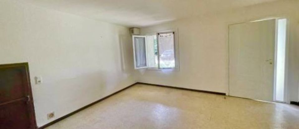 Maison 6 pièces de 195 m² à Alès (30100)