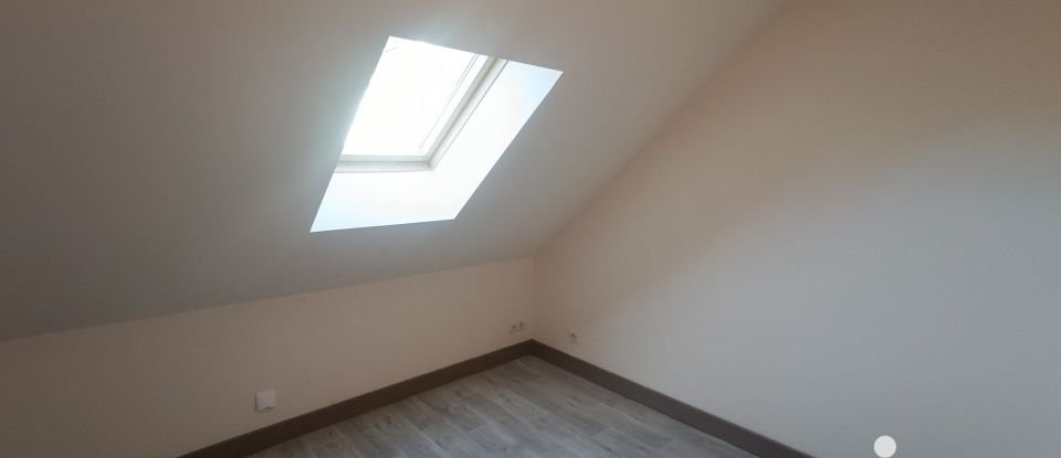 Town house 5 rooms of 98 m² in Argenton-sur-Creuse (36200)