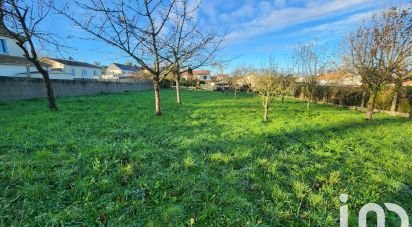 Terrain de 863 m² à Mauges-sur-Loire (49410)