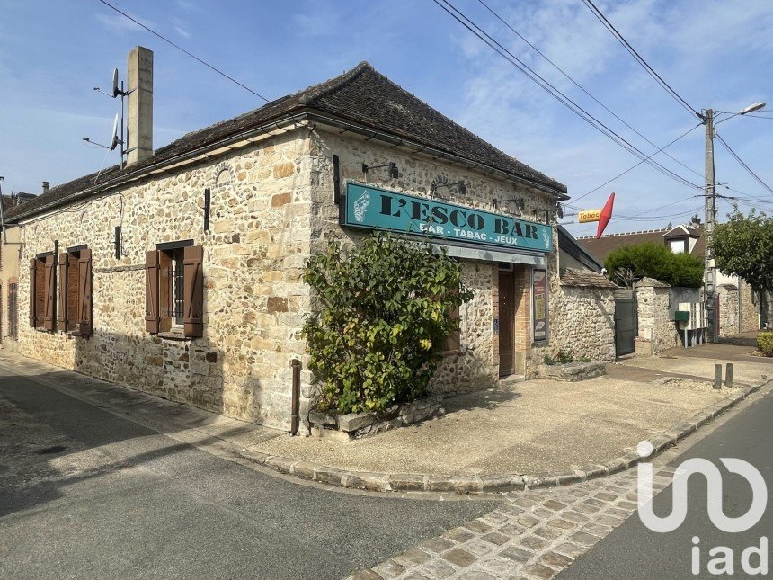 Immeuble de 192 m² à Thoury-Férottes (77940)