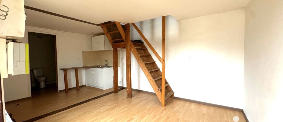 Immeuble de 192 m² à Thoury-Férottes (77940)