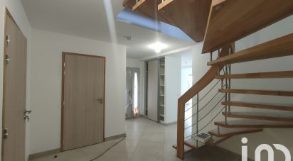 Pavilion 6 rooms of 145 m² in Saint-Jean-le-Thomas (50530)