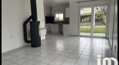 Maison 4 pièces de 75 m² à Yffiniac (22120)