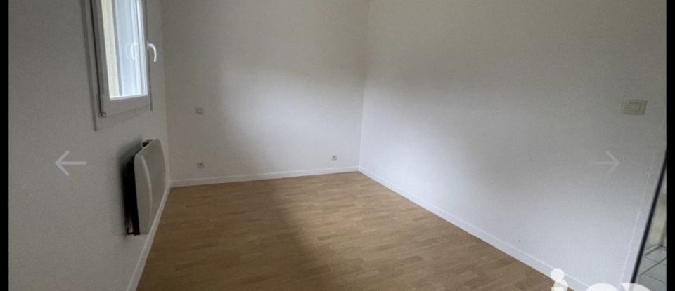 Maison 4 pièces de 75 m² à Yffiniac (22120)