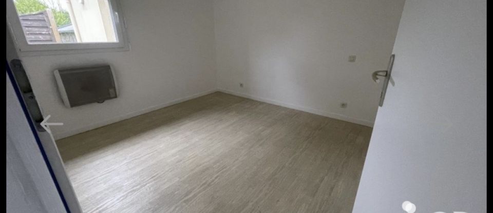 Maison 4 pièces de 75 m² à Yffiniac (22120)