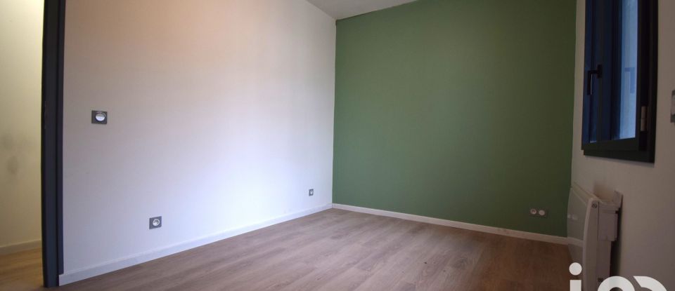 Appartement 4 pièces de 89 m² à Lourdes (65100)