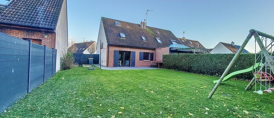 House 4 rooms of 76 m² in Lys-lez-Lannoy (59390)