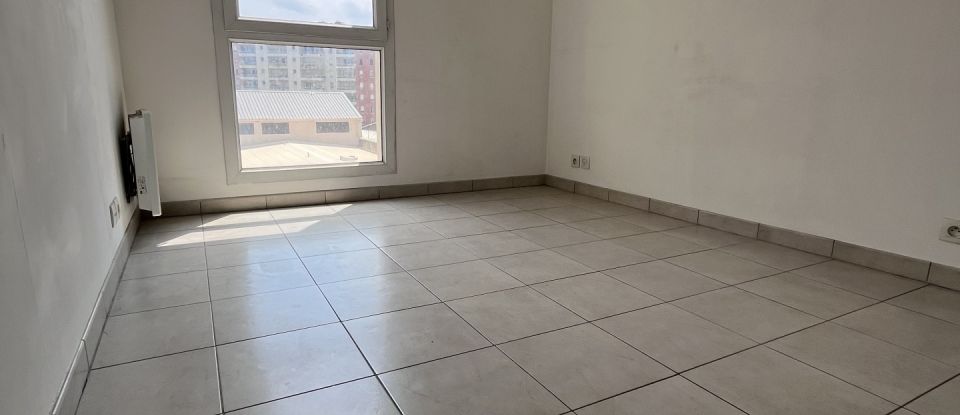 Appartement 3 pièces de 58 m² à Marseille (13008)