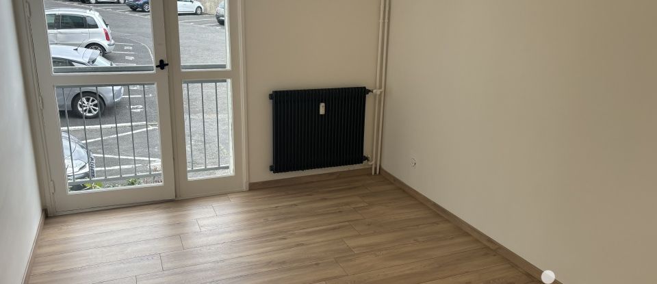 Appartement 3 pièces de 84 m² à Chamalières (63400)