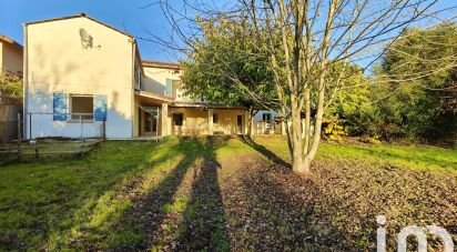 Maison 6 pièces de 180 m² à Blaye-les-Mines (81400)