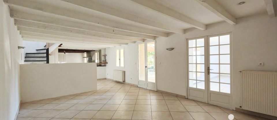 Maison 6 pièces de 180 m² à Blaye-les-Mines (81400)