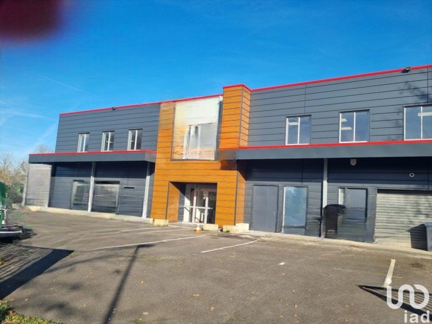 Local d'activités de 218 m² à Guibeville (91630)